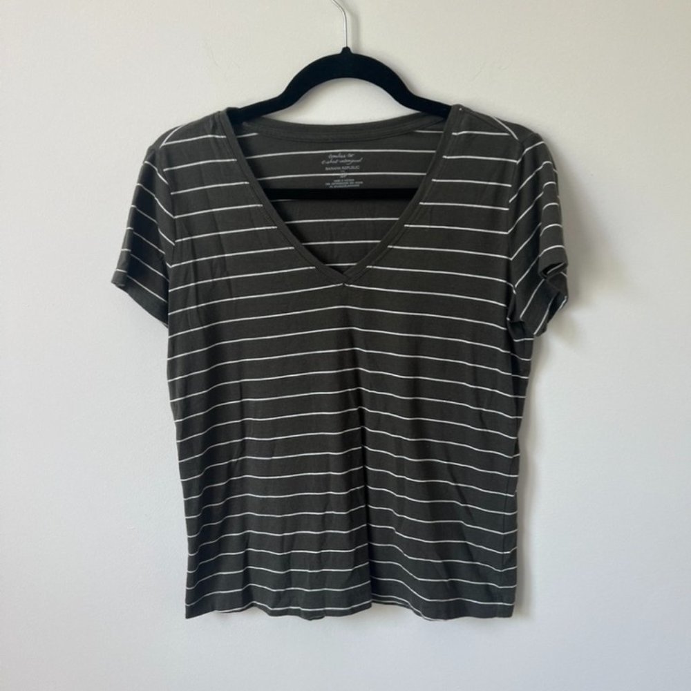 Banana Republic V Neck T-Shirt, Olive Green & White Stripes, Women's Small